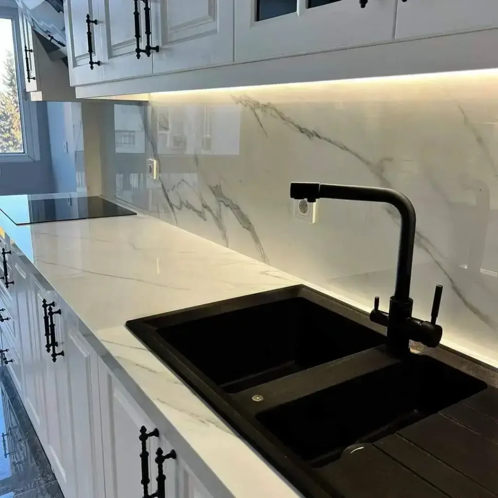 Cắt đá granite tự nhiên tphcm
